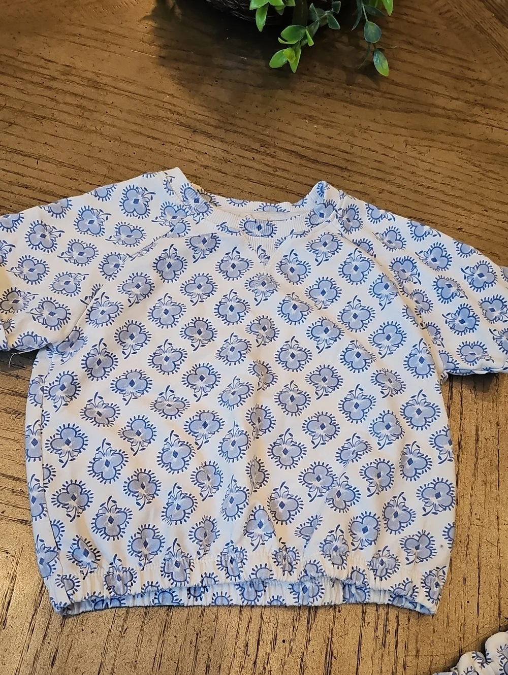 Floral Top With Matching Shorts Size 6 Jessica Simpson
